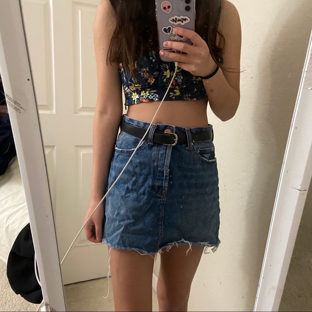 frayed denim skirt
